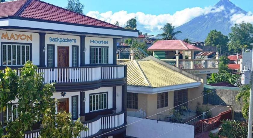 Mayon Backpackers Hostel Legazpi Esterno foto