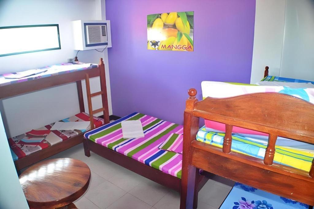 Mayon Backpackers Hostel Legazpi Esterno foto